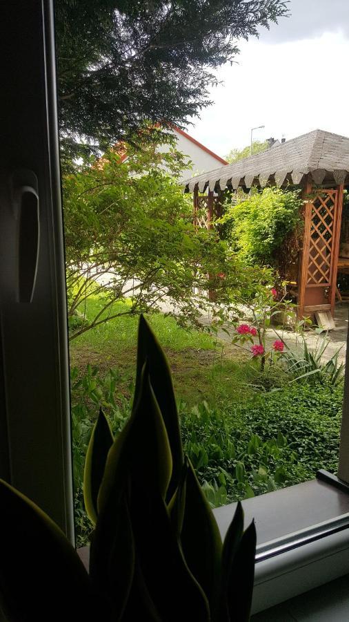Pod srebrną różą Apartamento Chęciny Exterior foto