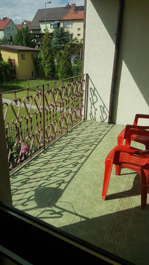 Pod srebrną różą Apartamento Chęciny Exterior foto