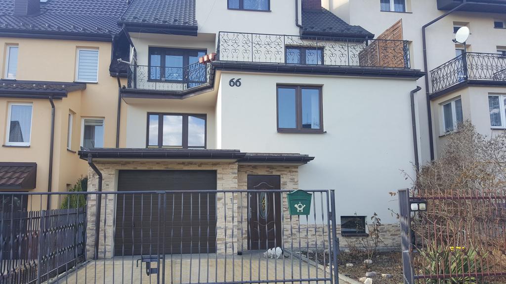 Pod srebrną różą Apartamento Chęciny Exterior foto